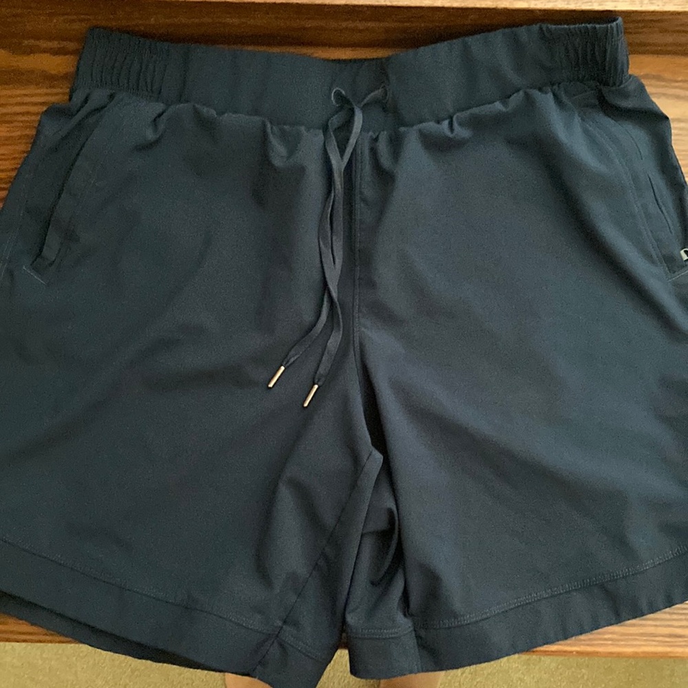 Calia Navy NWOT shorts